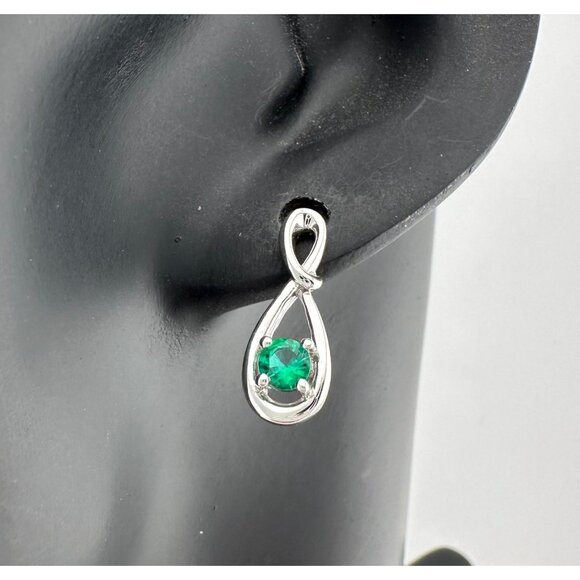 Beautiful Round Emerald Swoop Earrings in Sterling Silver - Picture 1 of 14